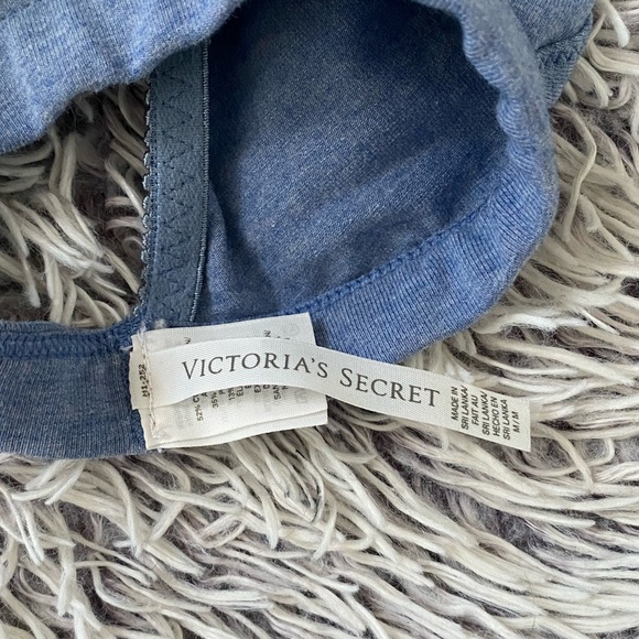 Women’s Victoria’s Secret Blue Non-Padded Bralette Size Medium - Picture 3 of 4